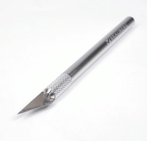 Нож макетный BRAUBERG, 6 лезвий в комплекте, метал. корпус фото 6